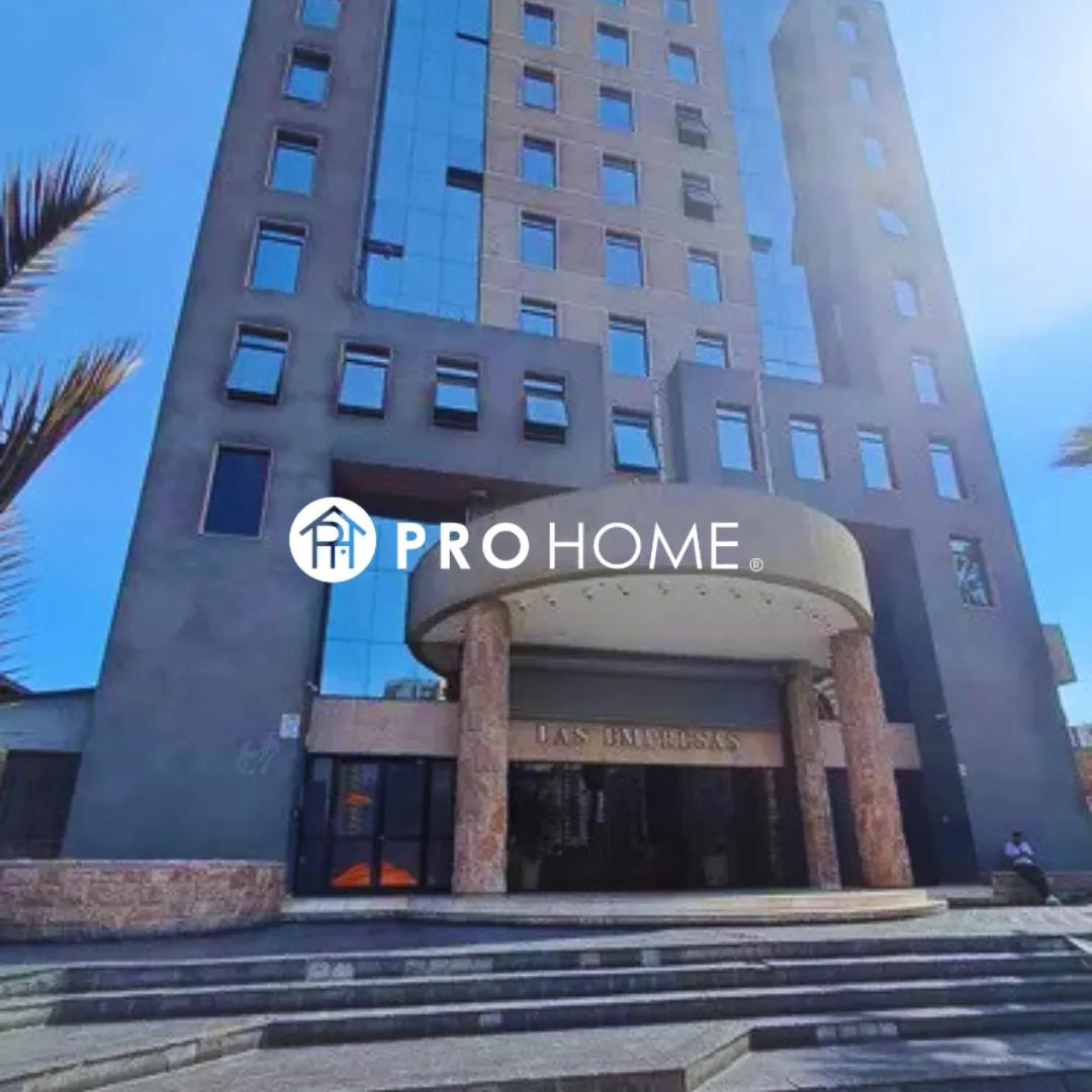 Se Vende amplia oficina en sector Sur de la ciudad — foto 1 de 14