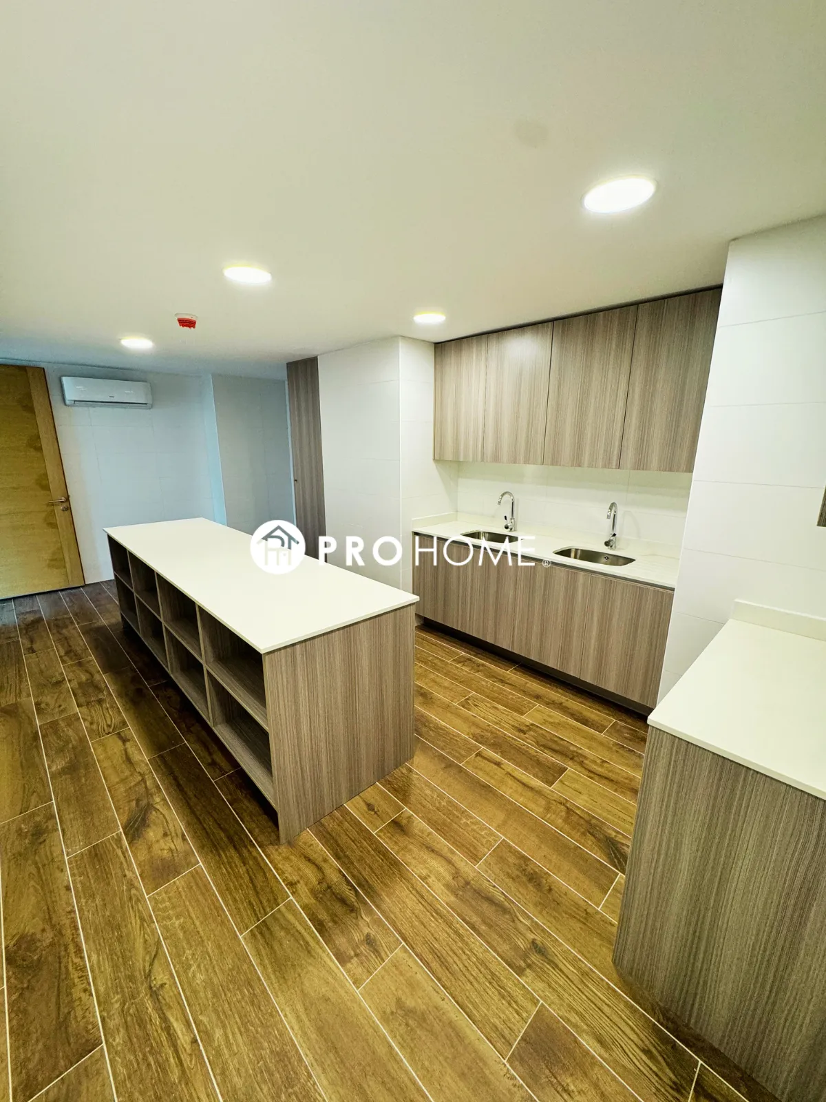 Se vende local desayunador en Edificio Balmaceda — foto 6 de 29