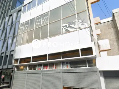 Locales comerciales en Antofagasta | Amplia Planta Libre : Local Estratégico del Centro, Antofagasta