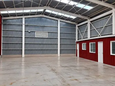 Arriendo Bodega Cerrada 300 m² con Oficinas | Sector Pedro Aguirre Cerda, Antofagasta